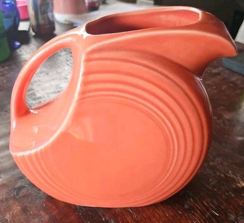 FIESTAWARE LARGE DISK PITCHER PERSIMMON  FIESTA Ware 7 1/4" 67 OZ EXCELLENT