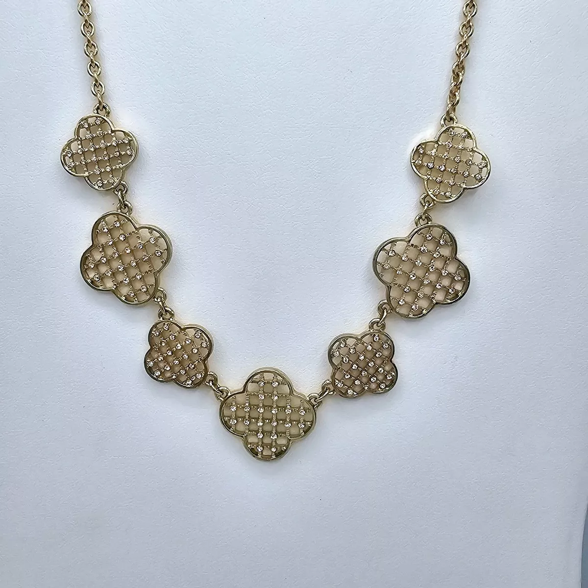 Ann Taylor Clover Station Necklace 17