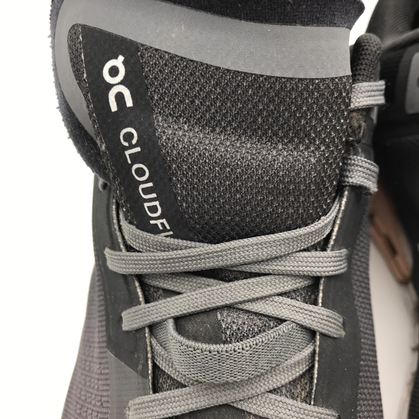 On Cloud Flow QC Women's Helion Swiss Engineering Rose Rock Running