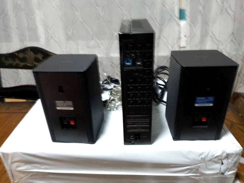 Samsung SWA-9100/ZA Soundbar Wireless Rear Speaker Kit Theater Surround Sound - Image 2 of 4