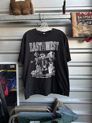 Vintage Rare 2010 Lakers Vs Celtics Championship Graphic T-Shirt 