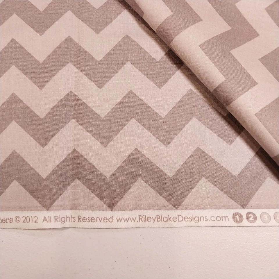 1yd+24" (60" total) Gray Chevron C380 Riley Blake Designs Tonal Geometric Stripe - Image 4 of 4