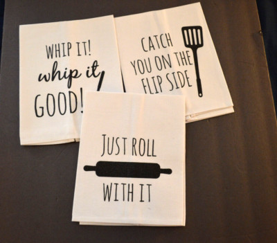 SMALL QUIP KITCHEN TOWEL SET  ( 3 )-NEW