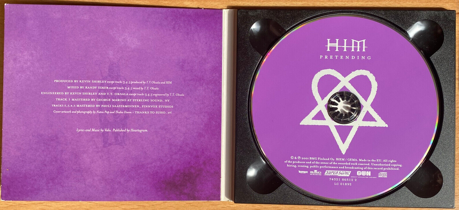 AUTOGRAPHED SIGNED VILLE VALO OF HIM H.I.M. PRETENDING DIGIPAK CD