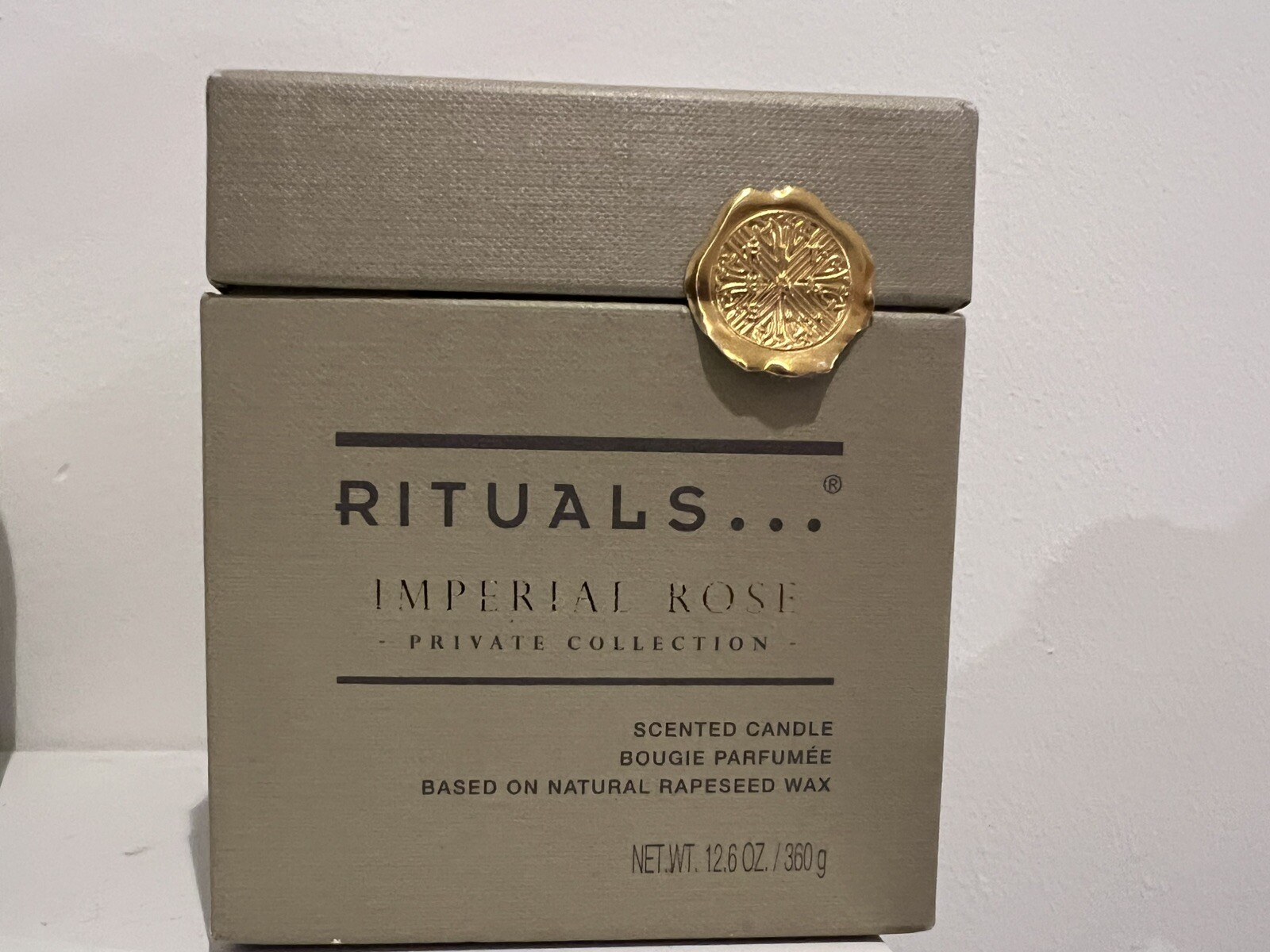 Rituals Imperial Rose Private Collection 360g Scent Candle Natural Rapeseed Wax