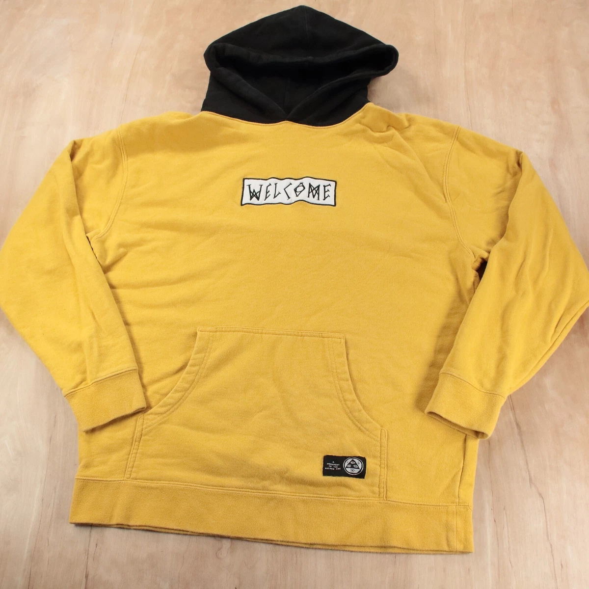 Welcome skateboards sweatshirt top
