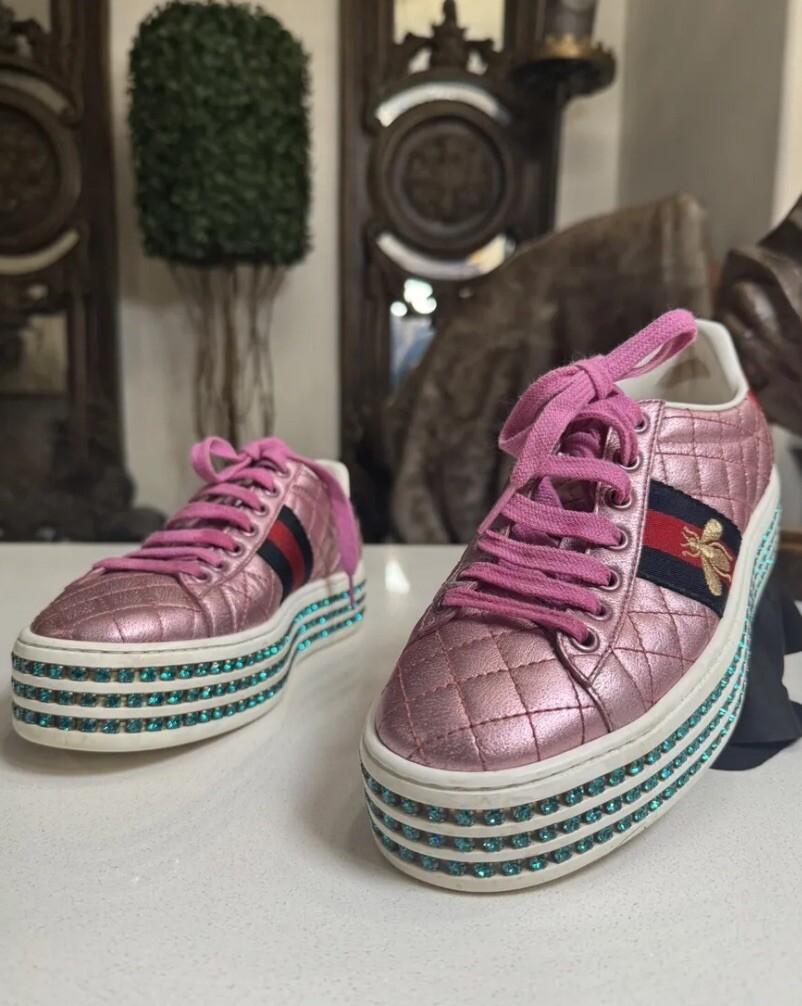 Women's Gucci new ace pink quilted sneakers with crystals