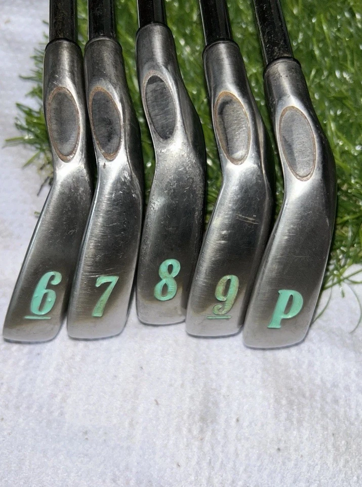 Callaway S2H2 Iron Set 3-PW, Driver, 3, and 5 wood. Ladies Gems Ladies Steel RH - Image 3 of 4