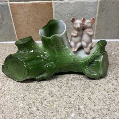 Antike Porzellan Schweine auf einem Baumstamm Figur Germany Gold handbemalt gemarkt H.S.