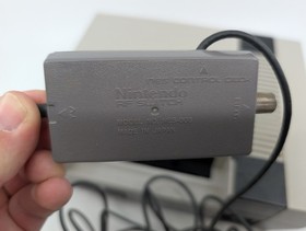 Nintendo Entertainment System NES Console Gray (NES-001) RF Switch & Power Cords