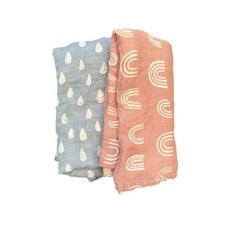 Comfy Cubs Muslin Swaddle Blanket Bundle of 2 Mauve Rainbow  Blue Raindrops