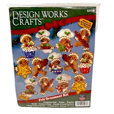 Design Works Crafts Gingerbread Felt Ornament Kit # 5278 NEW USA