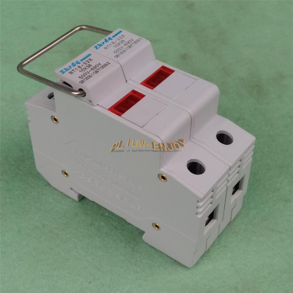 1PC Zhrdq RT18-32(X) 2Pole 10*38 32Amp 690VAC Cylindrical Fuse