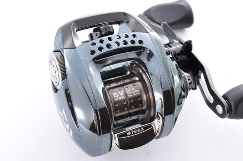 Mulinello da esca destro Daiwa 14 STEEZ LIMITED SV 105XH con scatola quasi nu... - Foto 14 di 23