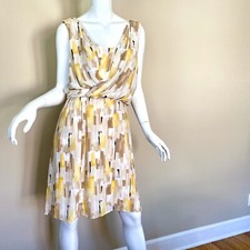 NWT White House Black Market Elegant YellowDress Wild Brush Sz 2 (Retail $140)