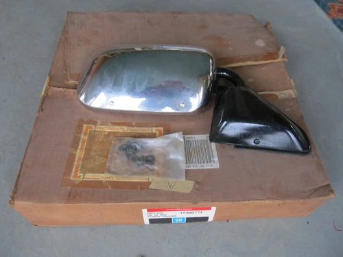NOS GM 1989 1990 Chevy GMC  RH Side View Mirror Package Kit  PN 999774