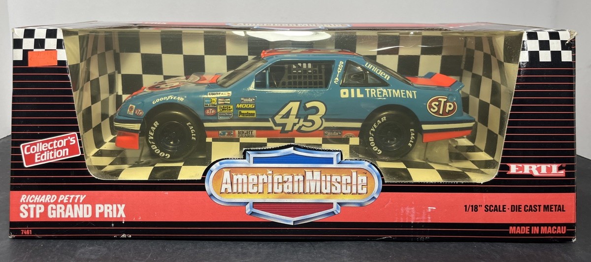 T*m様 1/18 Ertl American Muscle Nascar ナス T*m様 1/18 Ertl American Muscle Nascar ナス - メルカリ