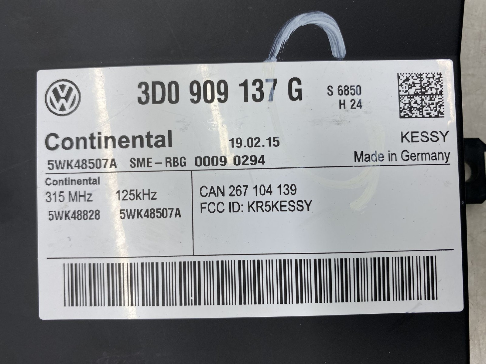 2013-2018 BENTLEY FLYING SPUR OEM KEYLESS ENTRY CONTROL MODULE UNIT 3D0909137G
