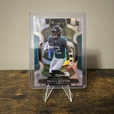 2025 Panini Select Football Concourse Travis Hunter #28 Silver Prizm (RC)