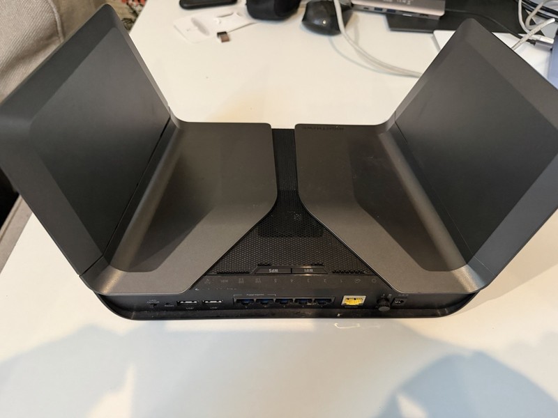 NETGEAR Nighthawk AX8 Dual-Band 8-Stream Wi-Fi 6 Router