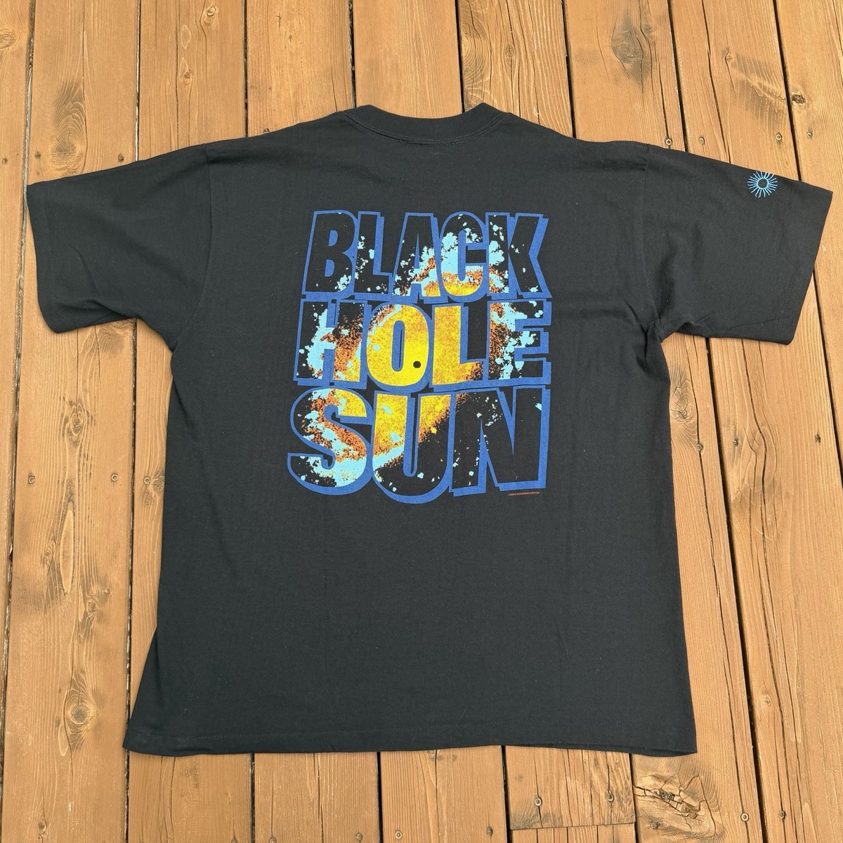 VINTAGE SOUNDGARDEN BLACK HOLE SUN XL SHIRT 1994 superunknown