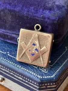 Antique Freemason Square & Compass Gold Filled Photo Locket Blue Enamel Fob