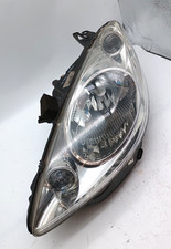 PEUGEOT 1007 H4 HDI 3DR Hatch 2005-09 N/S Headlight Headlamp 89008984 9644998280