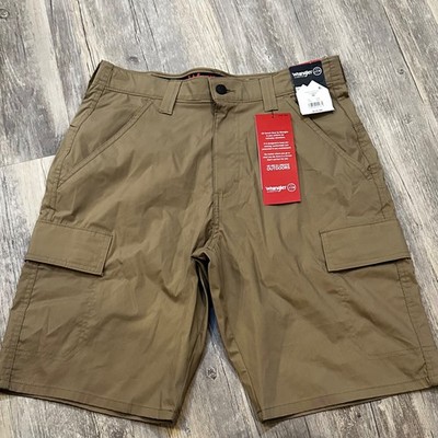 Wrangler ATG Cargo Shorts Men s Size 30 Khaki Stretch Moisture Wicking