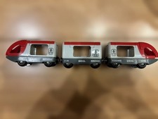 BRIO Railroad Toy, 3-Car Set, Train, Wooden Rails babe52