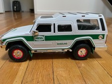 2004 Hess Sport Utility Vehicle and Motorcycles - 40th Anniversary Truck