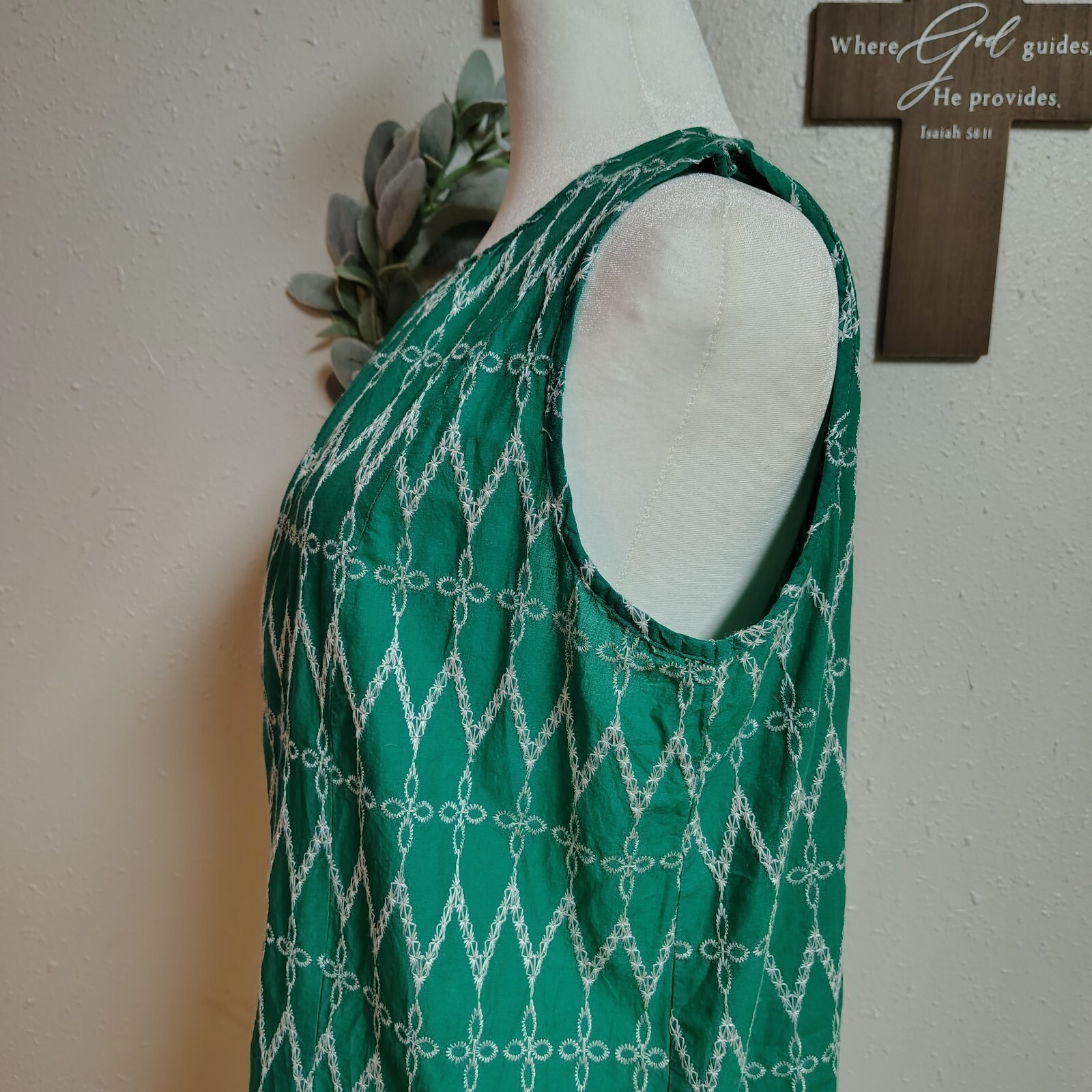 Universal Thread Women's Blouse Medium Embroidere… - image 5