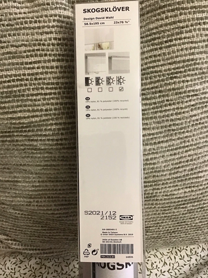 Nuevo IKEA SKOGSKLOVER Rodillo Tela Pantalla, 23”x76.75”, 704.313.84, 2152 Foto 3 de 4