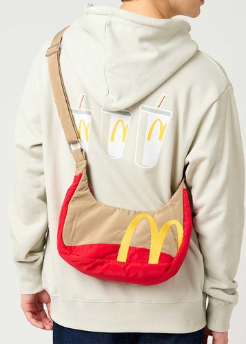 Graniph McDonald's MINI SHOULDER BAG Unisex Gift Embroidered Zip Pocket Japan - Picture 7 of 30