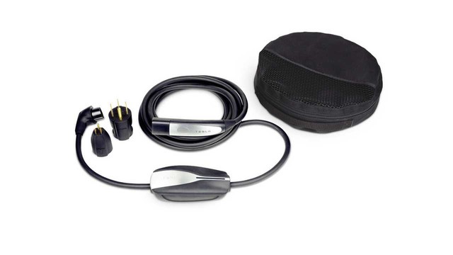 NEW Tesla 50 amp Corded Mobile Connector Charging Kit NEMA ...