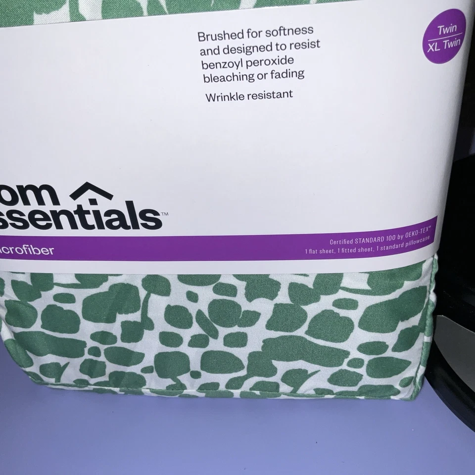 Juego de sábanas Room Essentials microfibra doble/XL doble 3 piezas verde/blanco nuevo Foto 4 de 4