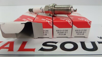 ジブリ Toyota Tacoma 2014 2015 2.7L 2TRFE Spark Plug 4pc Kit Genuine OEM