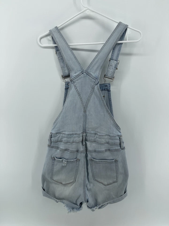 Rue21 Overalls Jean BIB 短裤短裤女式 8 码蓝色复古牛仔布 — 第 2/4 张图片