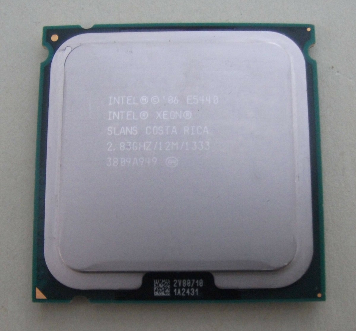 INTEL XEON E5440 LGA/SKT 775 CPU, SLANS, CO STEPPING