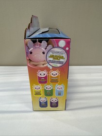 Fingerlings Baby Axolotl Alix Inflatable Pool Set Playset Pink