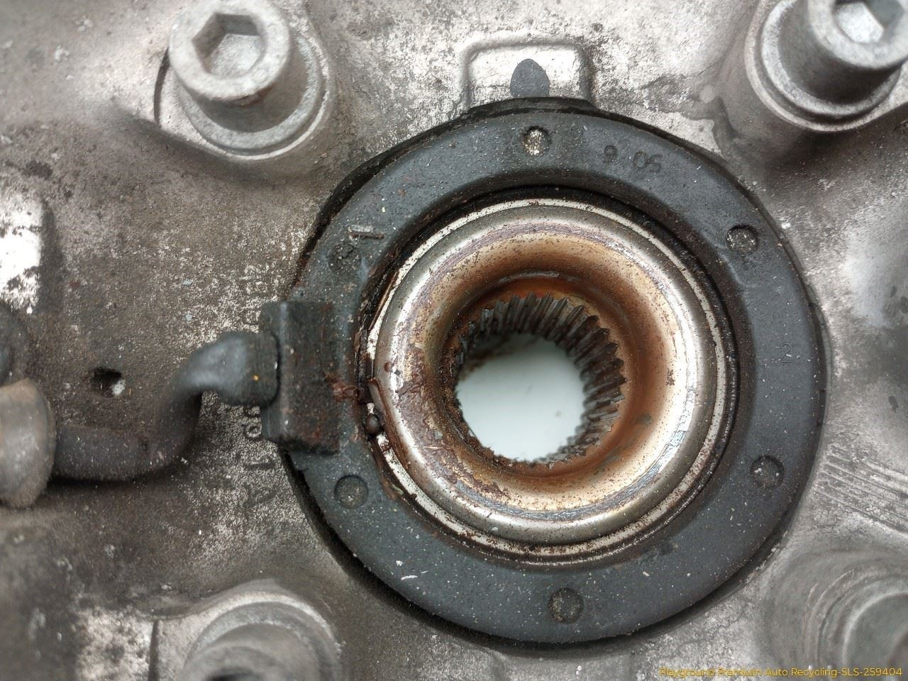 Maserati Quattroporte 2003-2008 REAR+LEFT Steering knuckle
