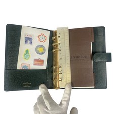 Louis Vuitton R20222 Taiga Agenda MM Day Planner Cover Green Leather SP0090 Louis Vuitton R20222 Taiga Agenda MM Day Planner Cover Green Leather SP0090 - Image 1