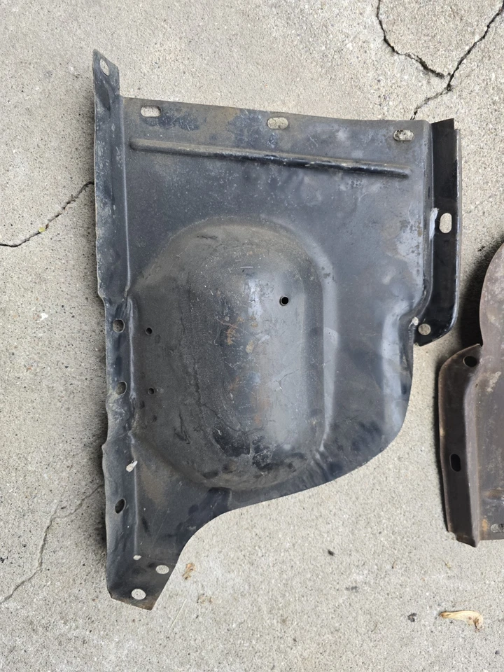 Chevrolet Fleetline sedán cupé frente guardabarros nuevo de lote original GM 1941 PR 41 Foto 2 de 4