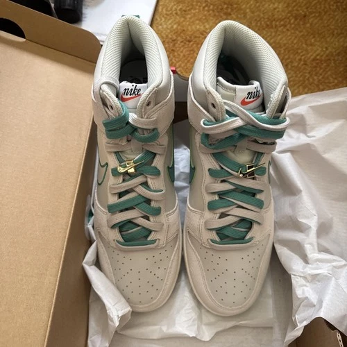 NEW - Size 10 - Nike Dunk High SE First Use Pack - Light Bone Green Noise sale