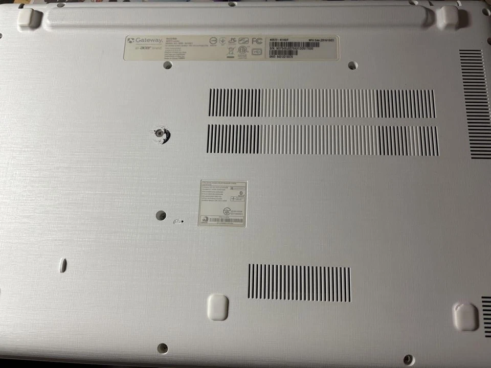 Gateway NE573 N14G F 15.6 Inch Laptop 1TB HDD Intel Celeron 4GB RAM Lightweight - Image 3 of 4