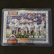 🔥New York Mets Team Card 2026 Topps Series 1 Silver Crackle Foil #291 Super Box