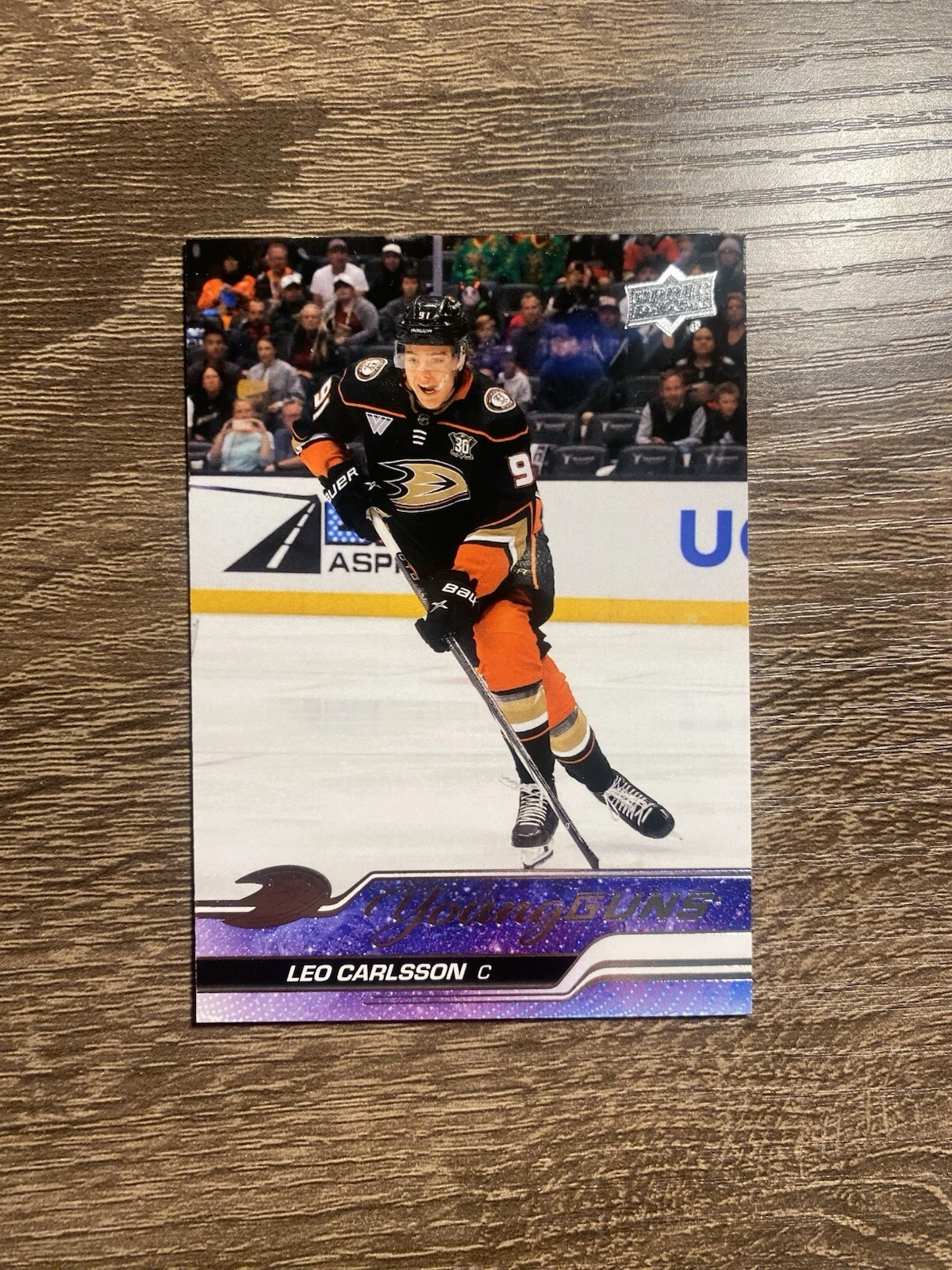 Leo Carlsson trading card