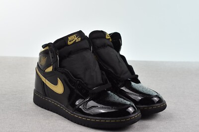Jordan 1 Retro High OG (GS) 575441-032 Black/Metallic Gold SIZE 4Y [NO BOX]