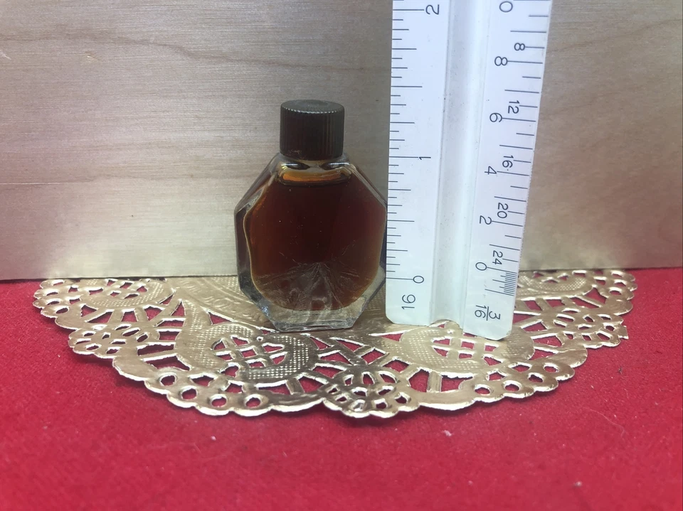 MINI Perfume Perfumes Ciro PURO PERFUME 1 1/4 Dram De Colección Muy Raro Foto 2 de 3