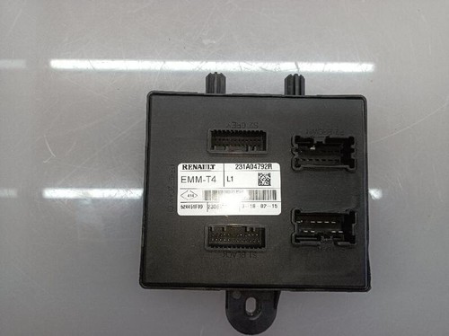 Garniture Chromée 5 Pièces Pour Renault Clio IV 2012-2018 - Feux Arrière Et Hayon En Acier Inoxydable