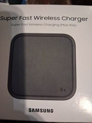 Samsung Super Fast Wireless Charger EP-P2400DEWMT 15W Pad USB-C Phone Buds Black